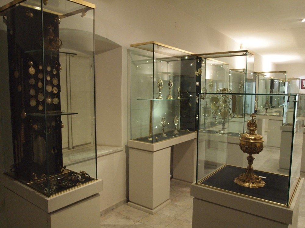 Riznica i galerija Svetišta Majke Božje Trsatske2
