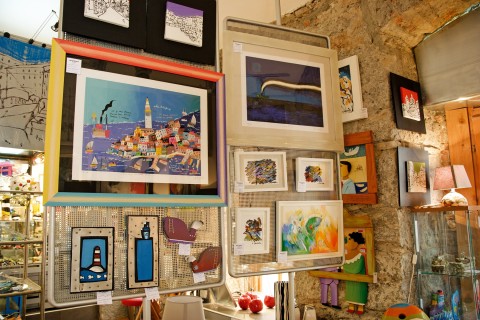 Mala galerija Bruketa