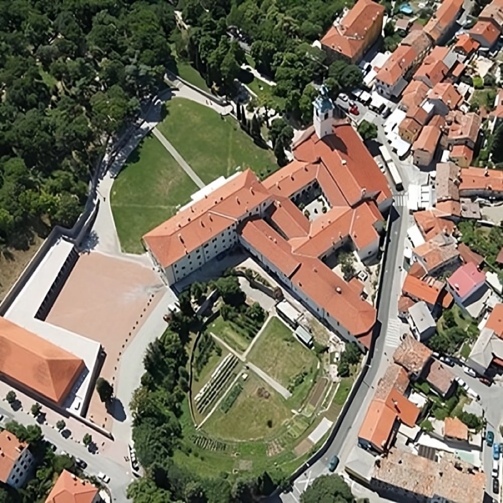 Svetište Majke Božje Trsatske i Franjevački samostan Trsat