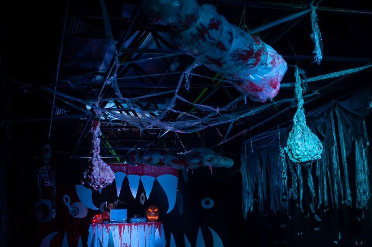 Palach-halloween-promo